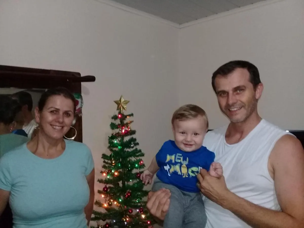 Δωμάτια σε οικογενειακή κατοικία Hostel Cidade Das Flores 2 Joinville Βραζιλία